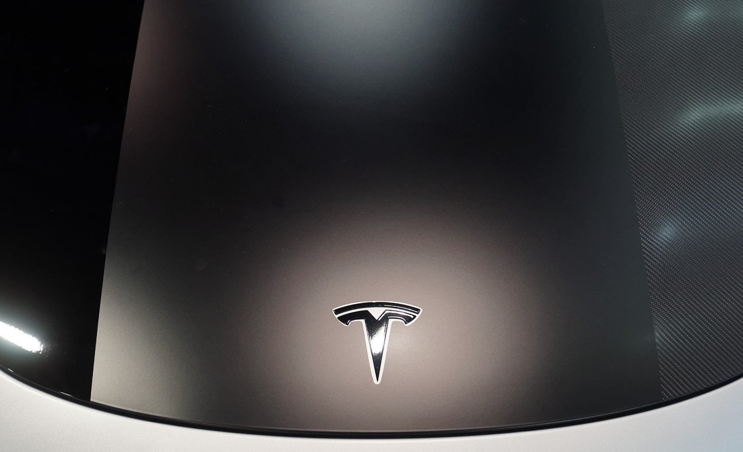 dyno black matte on tesla